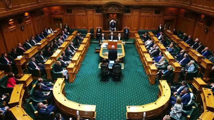 Pacific islanders will not include in the NZ government's legislation to close the gender pay gap