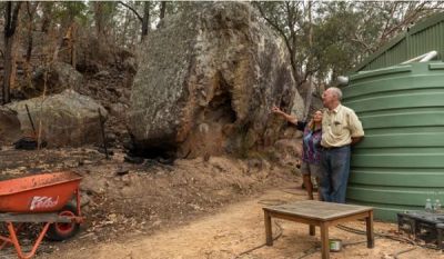 The fire came within metres of the main house on Leanne King and Phil Sheppard&#039;s property in the Hunter Valley