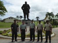 L-R: HMAF Lieutenant Colonel Sakalia, NZ Chief of Army Major General Kelly, Sergeant Major of the NZ Army Warrant Officer Class One Mortiboy, HMAF Warrant Officer Class One Ngungutau, and HMAF Lieutenant Tonga.