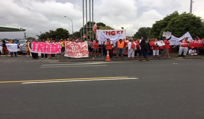 Ko e ni&#039;ihi &#039;o e kau fakahāloto &#039;i tu&#039;a &#039;i he fai&#039;anga fakataha na&#039;e &#039;i ai &#039;a e Palemia &#039;o Tonga mo e kainga Tonga &#039;i Nu&#039;usila