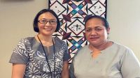 Sarah Walsh New Zealand High Commissioner with the Acting Chief Executive of the Ministry of Finance and Planning Kilisitina Tuaimeiapi