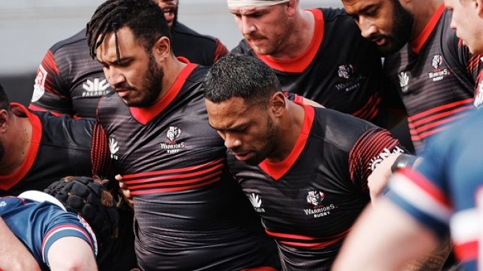 Ko Kalolo Tuiloma (matatolu to‘omata‘u; #18) na‘e tata‘o mōmeniti faka‘osi ma‘á e Utah Warriors ki he māhanga, 20-20, mo e Austin Gilgorins, ‘i Texas. (Faitā: US Major League Rugby).