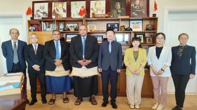 A delegation from the International Economic Cooperation Bureau of the Ministry of Commerce of the People's Republic of China visited Tonga from 30 March 30 to 4 April 4 met the Prime Minister Hon. Hu'akavameiliku