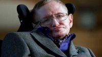  Palōfesa Sitīveni Hōkingi (Stephen Hawking)