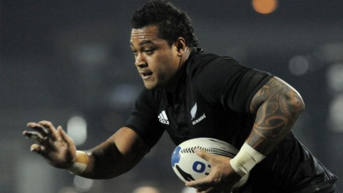 Sione Lauaki lolotonga 'ene va'inga ma'ae timi All Blacks 'a Nu'usila