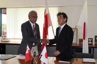 His Excellency Mr. Yukio Numata, Ambassador Extraordinary and Plenipotentiary of Japan to the Kingdom of Tonga and Hon. Samuela ‘Akilisi Pohiva, Prime Minister of the Kingdom of Tonga and Minister for Foreign Affairs and Trade signed and exchanged notes